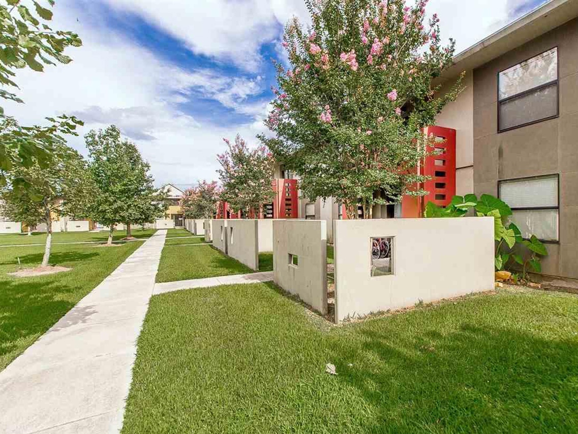 L 1855 Brightside Drive, Unit G4, Baton Rouge, LA 70820 Rear Blox