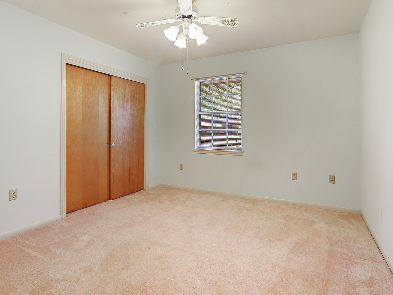 J 1151 Wylie Drive Baton Rouge LA 70808 Bedroom 2 Helene Kurtz